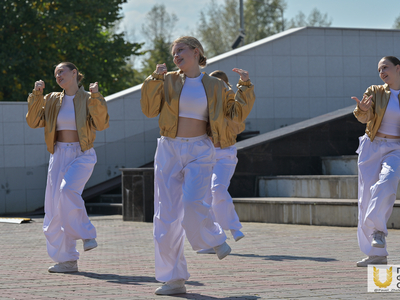 День знаний. Колледж / Павел Железняк