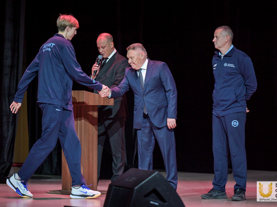 Презентация ВК "Зенит-Казань" и "Академия-Казань" / Павел Железняк