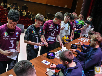 Презентация ВК "Зенит-Казань" и "Академия-Казань" / Павел Железняк