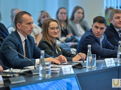 V Всероссийская научно-практическая конференция по гимнастике / Алина Гильмуллина, Павел Железняк