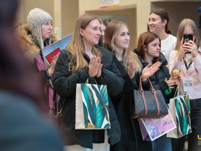 Встреча делегации форума для молодежи Татарстана и ЛНР «Мост единства» / Алина Гильмуллина