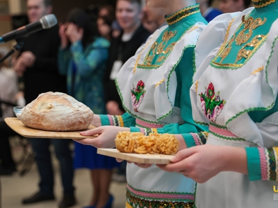 Встреча делегации форума для молодежи Татарстана и ЛНР «Мост единства» / Алина Гильмуллина