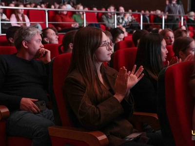 День открытых дверей / Алина Гильмуллина, Ксения Животенко