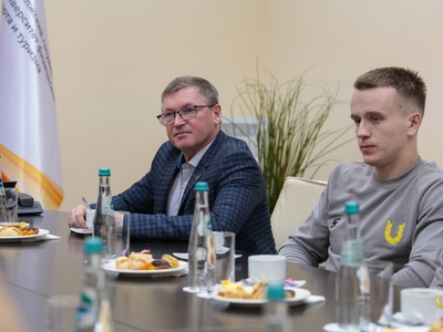 Чествование Даниела Маринова, бронзового призера чемпионата мира по спортивной гимнастике / Алина Гильмуллина