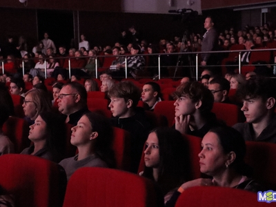 День открытых дверей / Алина Гильмуллина, Ксения Животенко