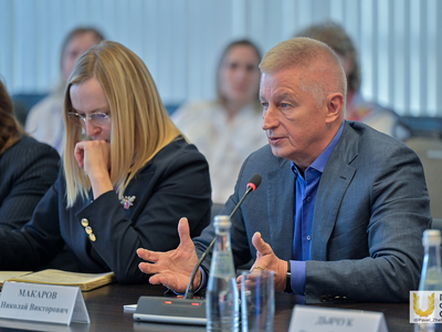 Круглый стол с руководителями региональных федераций ПФО по гимнастическим видам спорта. Подписание соглашения / Павел Железняк