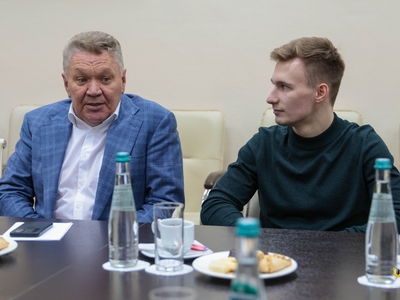 Чествование Даниела Маринова, бронзового призера чемпионата мира по спортивной гимнастике / Алина Гильмуллина