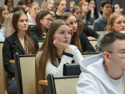 Лекция «Профилактика коррупционных правонарушений от теории к практике» / Алина Гильмуллина