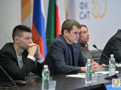 V Всероссийская научно-практическая конференция по футболу, хоккею и фигурному катанию / Павел Железняк