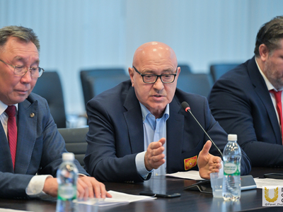 V Всероссийская научно-практическая конференция по футболу, хоккею и фигурному катанию / Павел Железняк