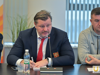 V Всероссийская научно-практическая конференция по футболу, хоккею и фигурному катанию / Павел Железняк