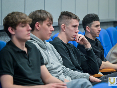 Просмотр и обсуждение фильма «Предательство» / Павел Железняк