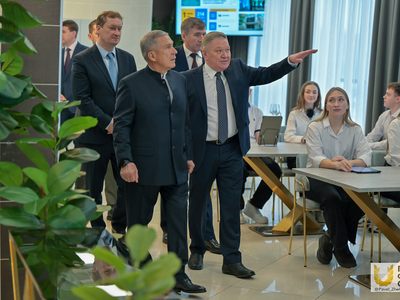 Раис Республики Татарстан Рустам Минниханов в Учебном ресторане Поволжского университета / Павел Железняк