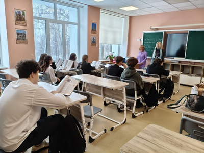 
Встреча с будущими абитуриентами: доценты Университета посетили школы города Казани
