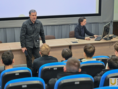 Лекция в честь воссоединения Крыма / Павел Железняк