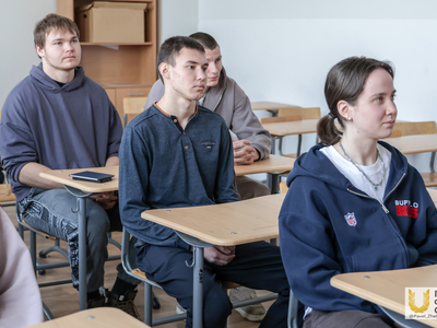 Лекция в честь воссоединения Крыма / Павел Железняк