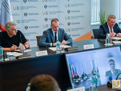 V Всероссийская научно-практическая конференция по водным видам спорта. ПЛЕНАРНОЕ ЗАСЕДАНИЕ /Павел Железняк