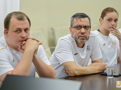 Встреча пловцов с ректором перед выездом на X Всероссийскую Универсиаду / Павел Железняк