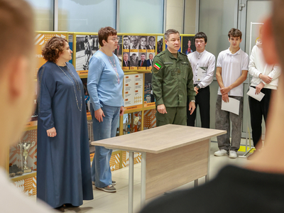 Вручение сертификатов Центра ВОИН / Павел Железняк