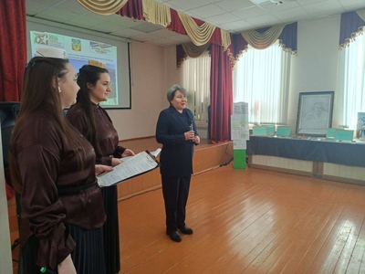 Доцент вуза познакомила преподавателей и школьников Кукмора с Поволжским университетом