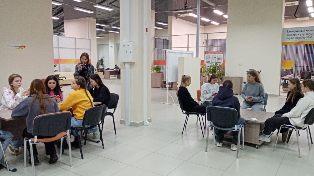
"Познакомимся поближе"
