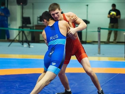 Двое студентов университета претендуют на поездку на чемпионат Европы по греко-римской борьбе 