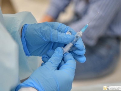 26 октября в вузе пройдет повторная вакцинация