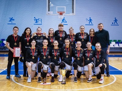 ЖЕНСКАЯ СБОРНАЯ ПО БАСКЕТБОЛУ ПОБЕДИТЕЛЬ ЧЕМПИОНАТА АСБ ДИВИЗИОН ТАТАРСТАН