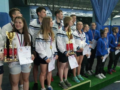 Universiade of Russia: academicians are the first in swimming and badminton