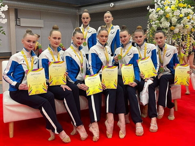 Aesthetic gymnastics tournament: university students on the podium