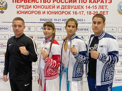 Каратэ буенча Россия беренчелеге: студентларның «көмеш» һәм спорт мастеры исеме