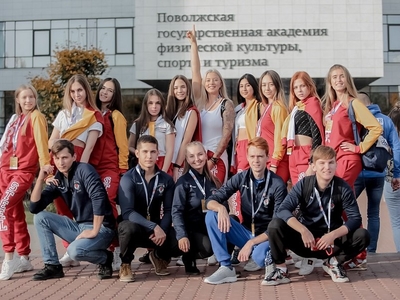Академия йөзүчеләре Бөтенрәсәй Универсиада чемпионнары булды 