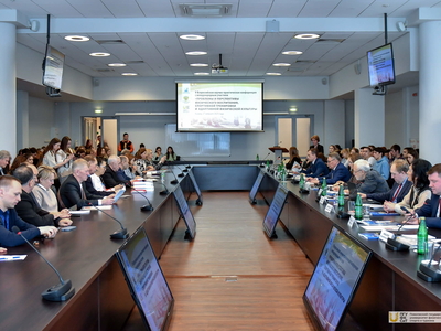 Университетта тәрбия, спорт күнегүләре һәм адаптив физик культура перспективалары турында фикер алыштылар