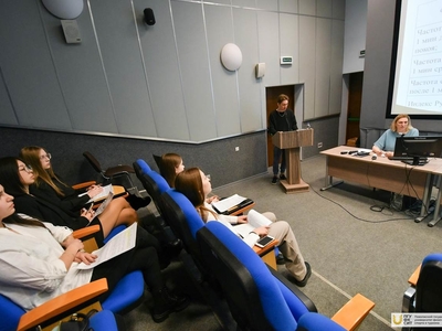 Халыкара студентлар видеоконференциясе спорт университетында узды