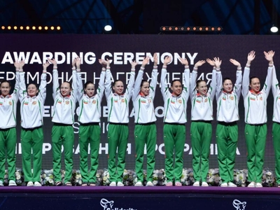 Дуслык уеннары: университет вәкилләре арасында иң яхшы синхрон йөзү