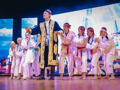 "We are surrounded by Student Spring": on the importance of culture, not just physical but also spiritual