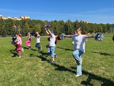  "Безнең сәламәтлек": көллият студентлары үзенчәлекле балалар өчен бәйрәм үткәрделәр