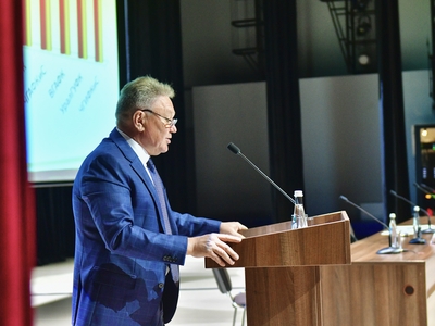 Профессор-укытучылар составы: йомгаклар һәм планнар