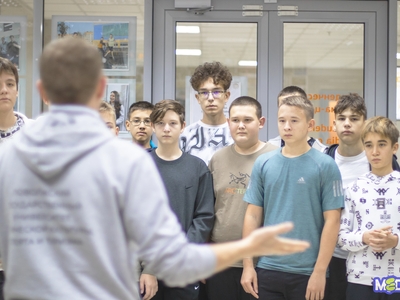 Әлмәт укучысы: мондый уңайлы һәм технологик югары уку йортында укыйсым килә