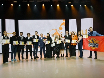 Поволжский подвел итоги премии «Учись побеждать»