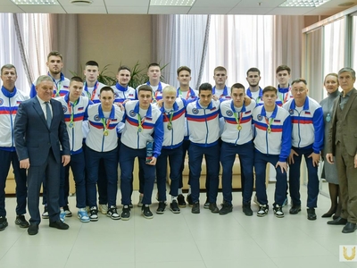 Встреча ректора со сборной командой по футболу