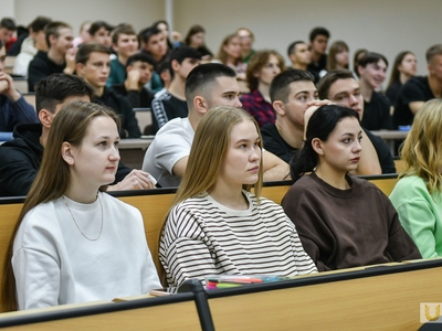 Более 100 студентов вуза прошли образовательную программу «Обучение служением»