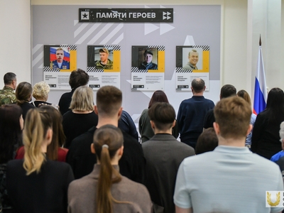 Мама героя Дмитрия Усова студентам: Не забывайте нашу историю, гордитесь своим Отечеством