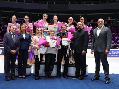 Студентки кафедры - бронзовые призёры Чемпионата России по синхронному фигурному катанию на коньках