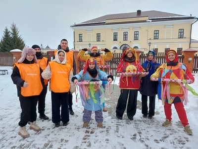 Кырдан тыш командалар: студентлар волонтерлар клубы