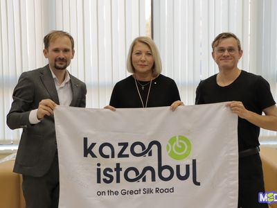 Сложный путь взаимодействия двух личностей: в Поволжском прошла пресс-конференция велопутешественников