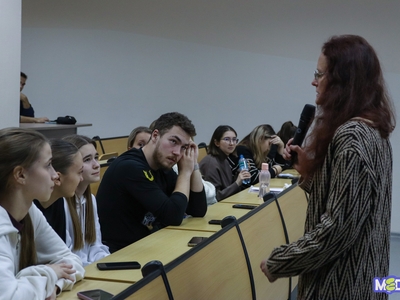 Идел буе университетында ВИЧ-инфекцияне профилактикалау турында фикер алыштылар