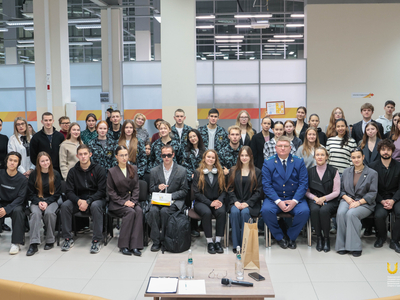 Александр Цеханович студентлар белән очрашуда: хәзерге яшьләрнең бөтен мөмкинчелекләре бар дип уйлыйм