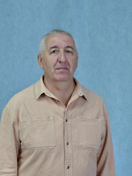 Садретдинов Данияр Фагимович