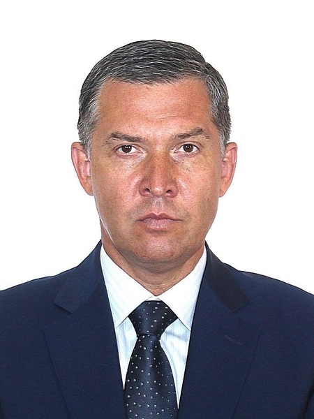 Сакаев Артур Искандарович.